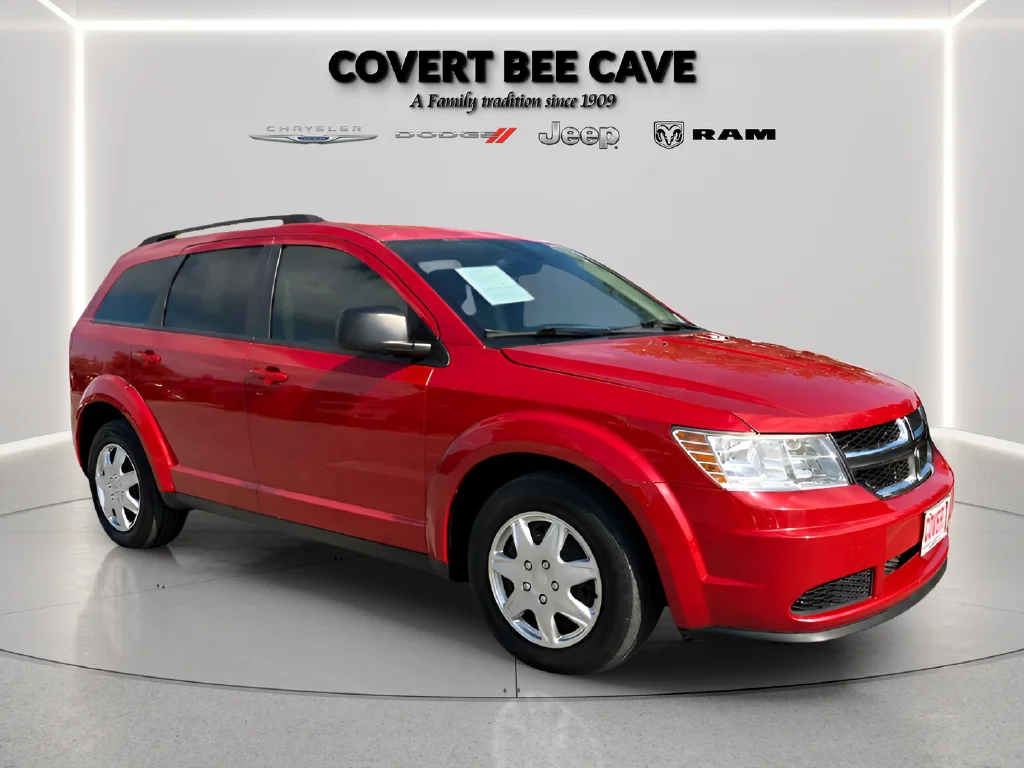 Used 2020 Red Dodge SE image 2