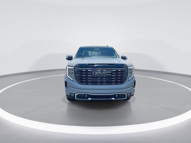 Used 2025 Gray GMC Denali Ultimate image 3