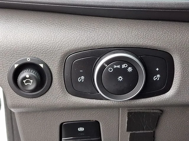 Used 2021 White Ford Base image 23