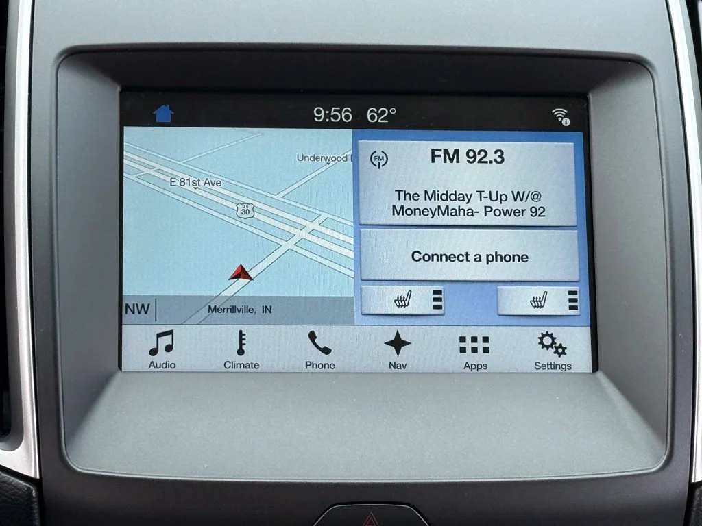 Used 2017 White Ford SEL image 18