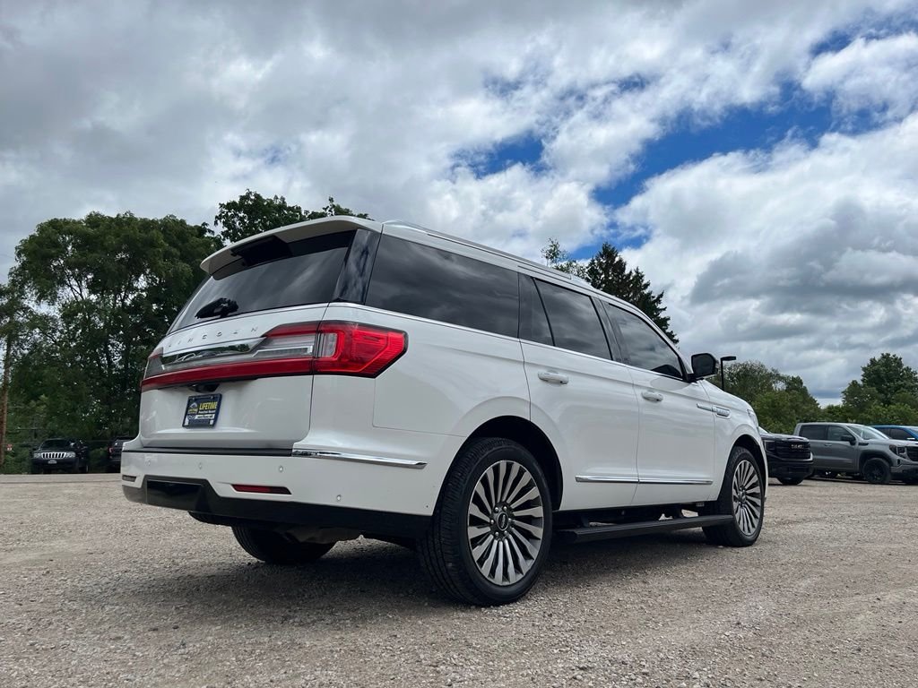 Used 2020 White Lincoln Reserve image 7