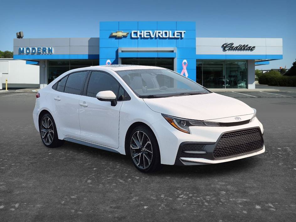 Used 2021 BLIZZARD PEARL Toyota XSE image 7