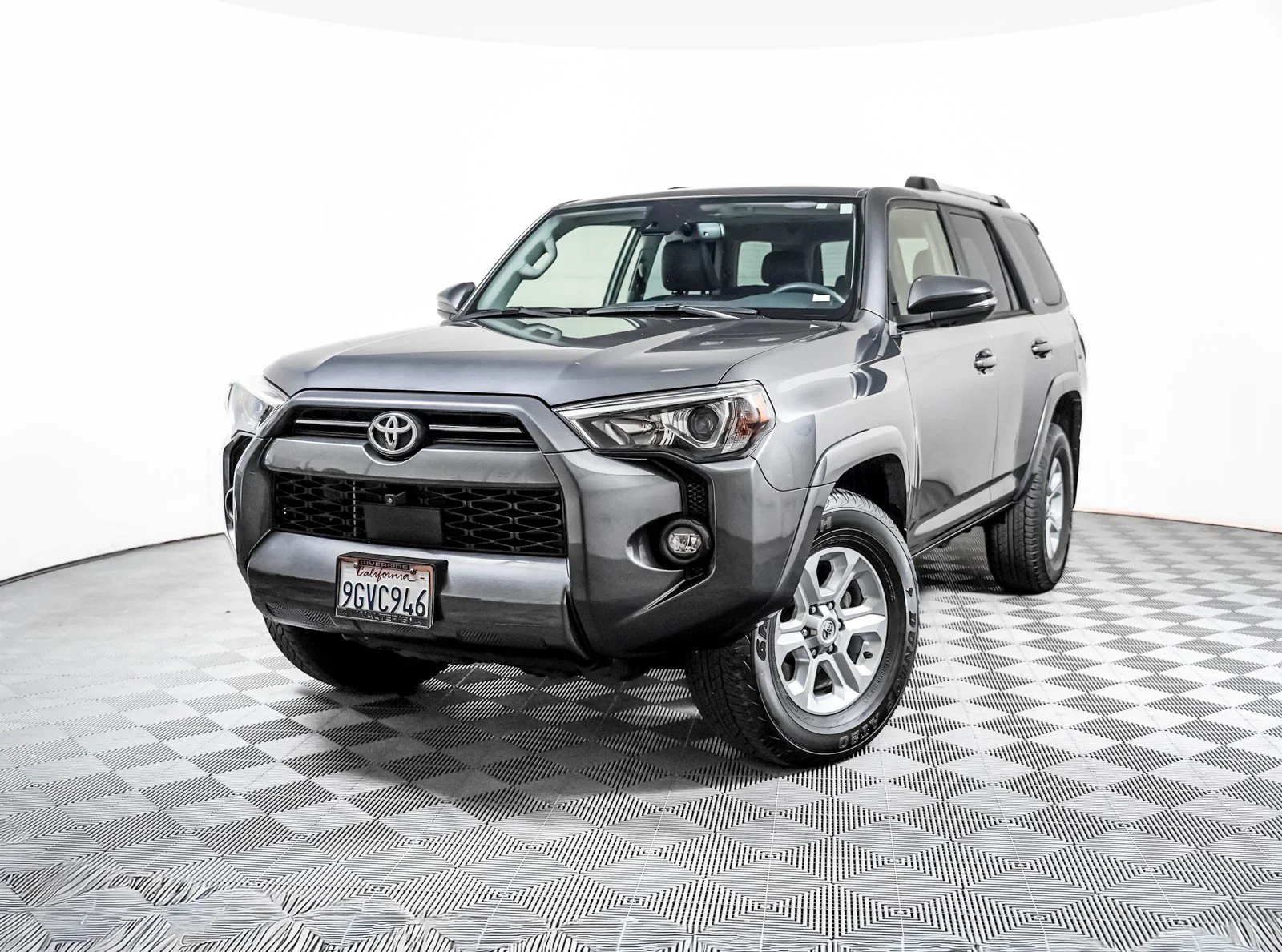 2023 Toyota 4Runner SR5 Premium RWD V6's photo