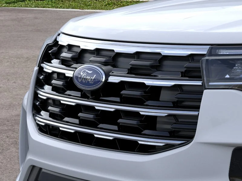 New 2026 Space White Metallic Ford Active image 40