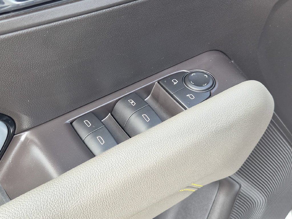 Used 2025 Summit White Chevrolet ZR2 image 10