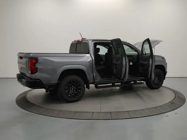 2026 Chevrolet Colorado Work Truck - Photo 13