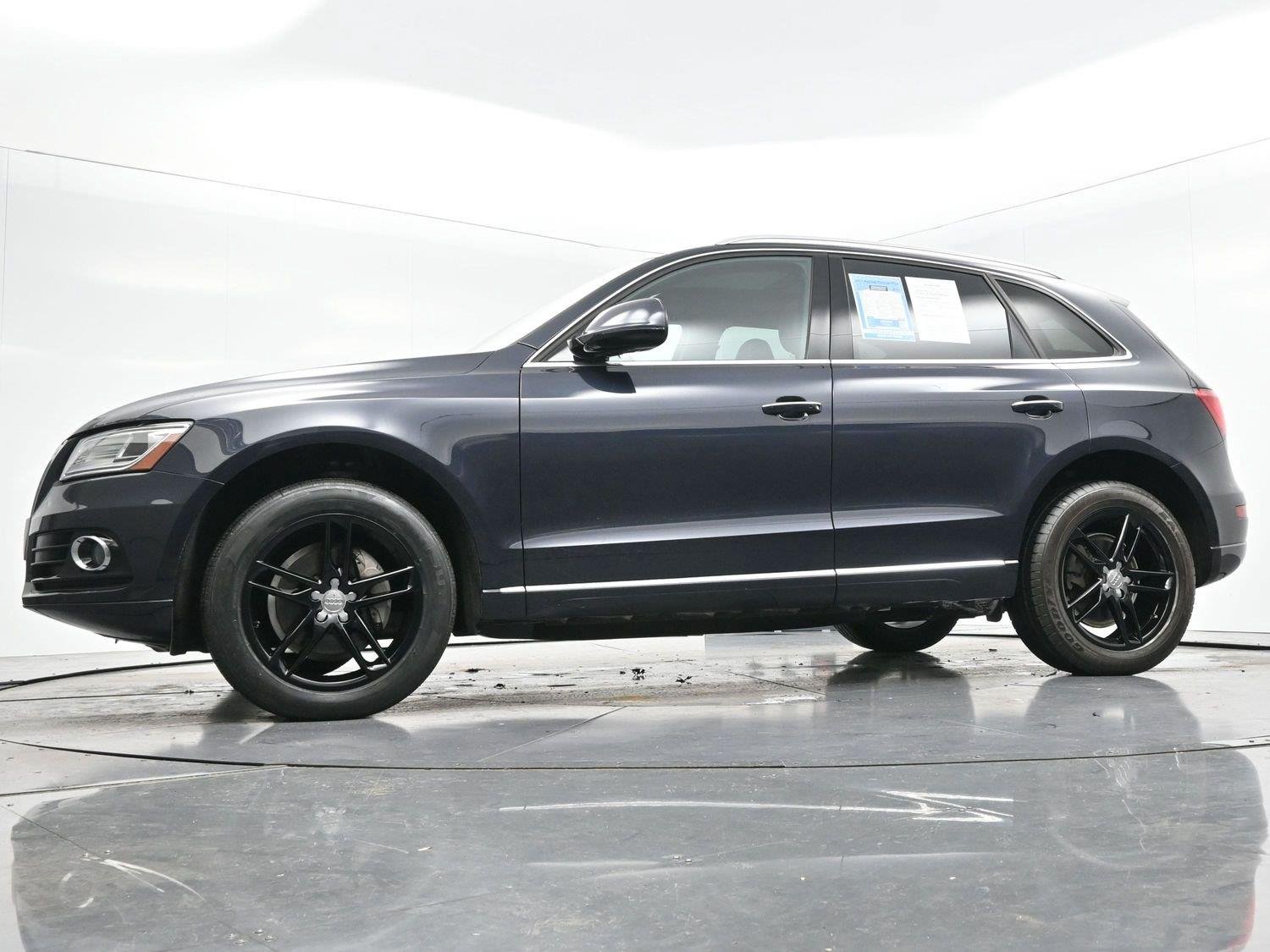 Used 2017 Moonlight Blue Metallic Audi Premium Plus image 40