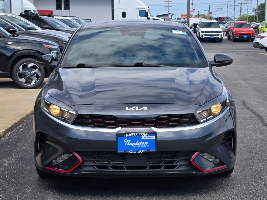Used 2022 Gray Kia GT-Line image 2
