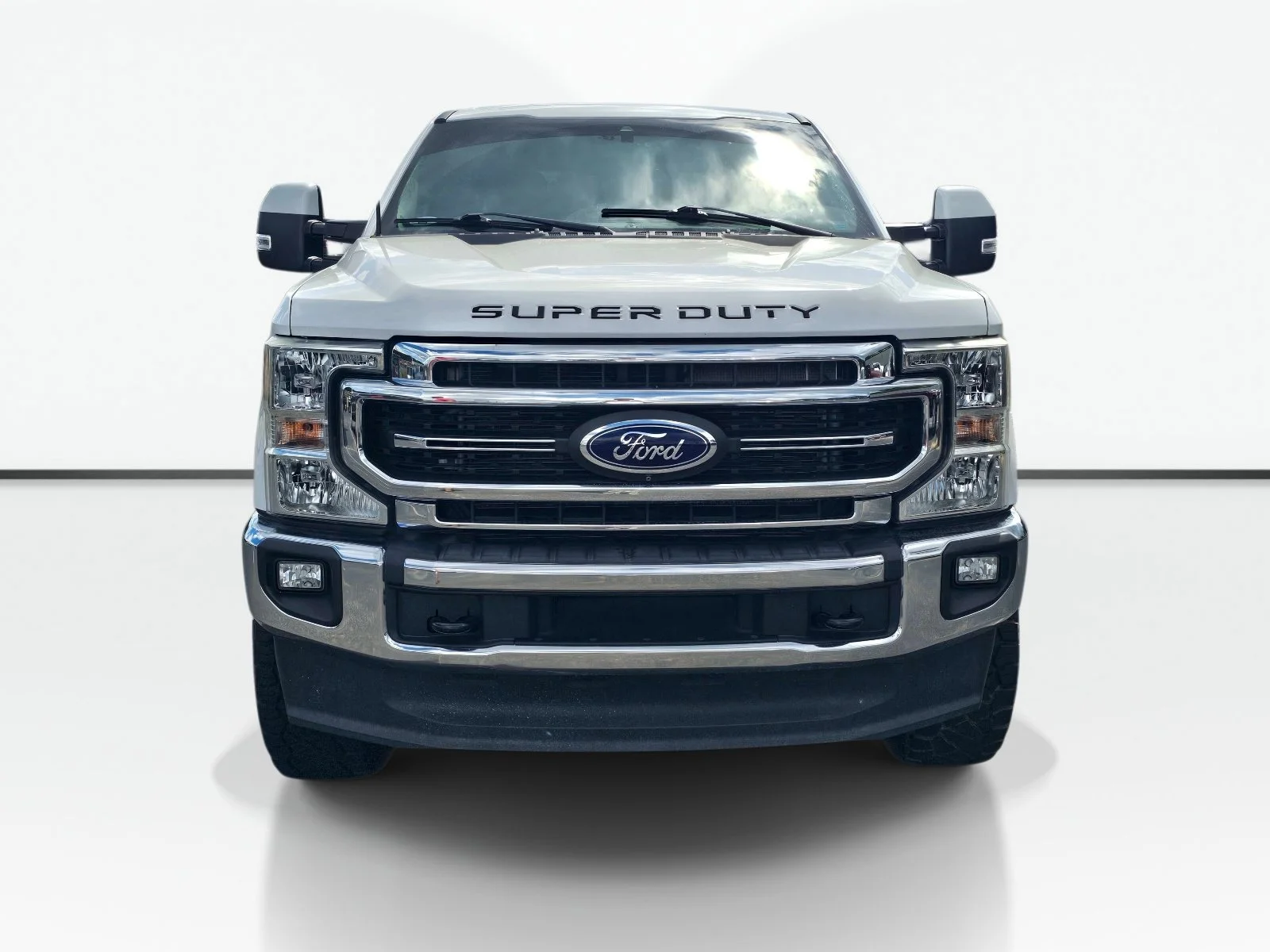 Used 2022 Oxford White Ford LARIAT image 3