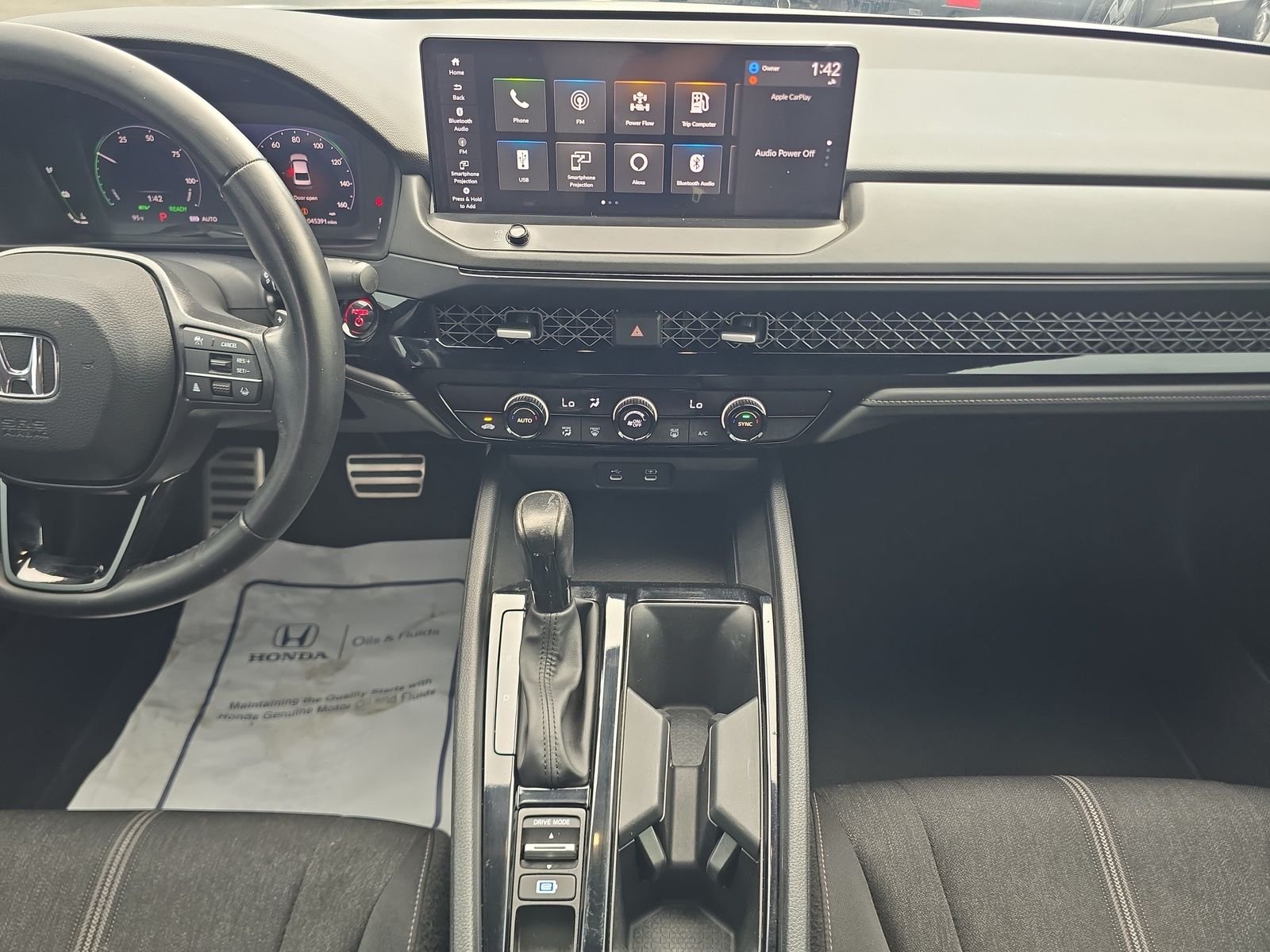 Used 2023 White Honda Sport image 11