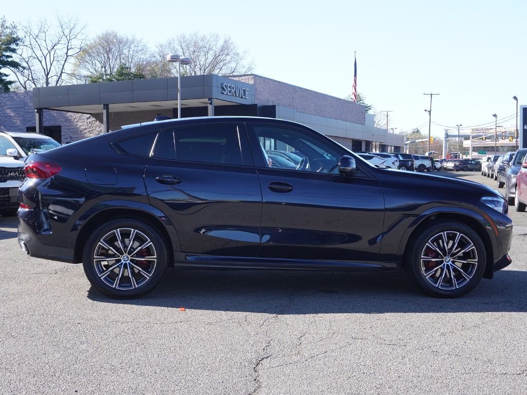 Used 2023 Black BMW xDrive40i image 20