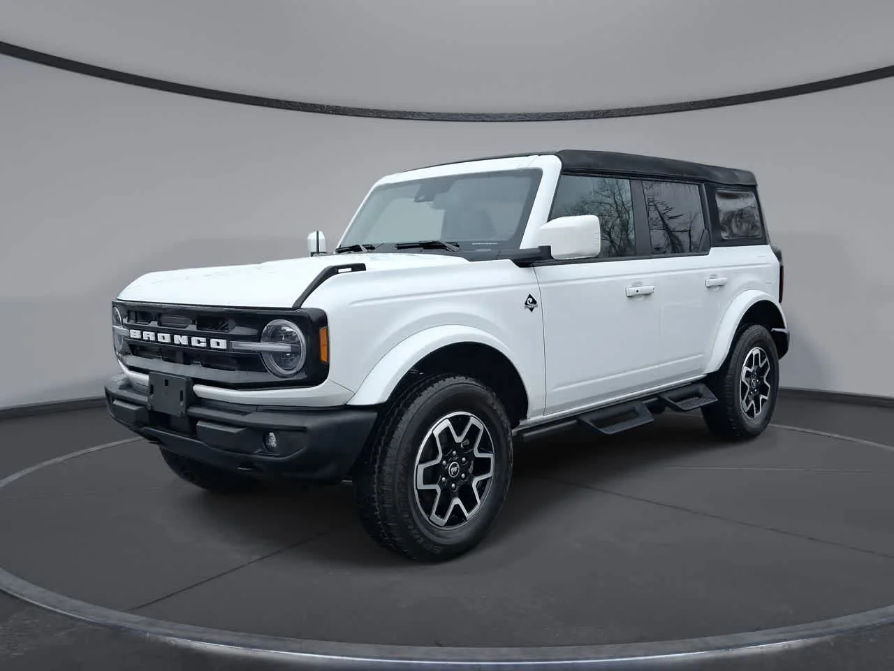 2024 Ford Bronco Outer Banks 4x4's photo