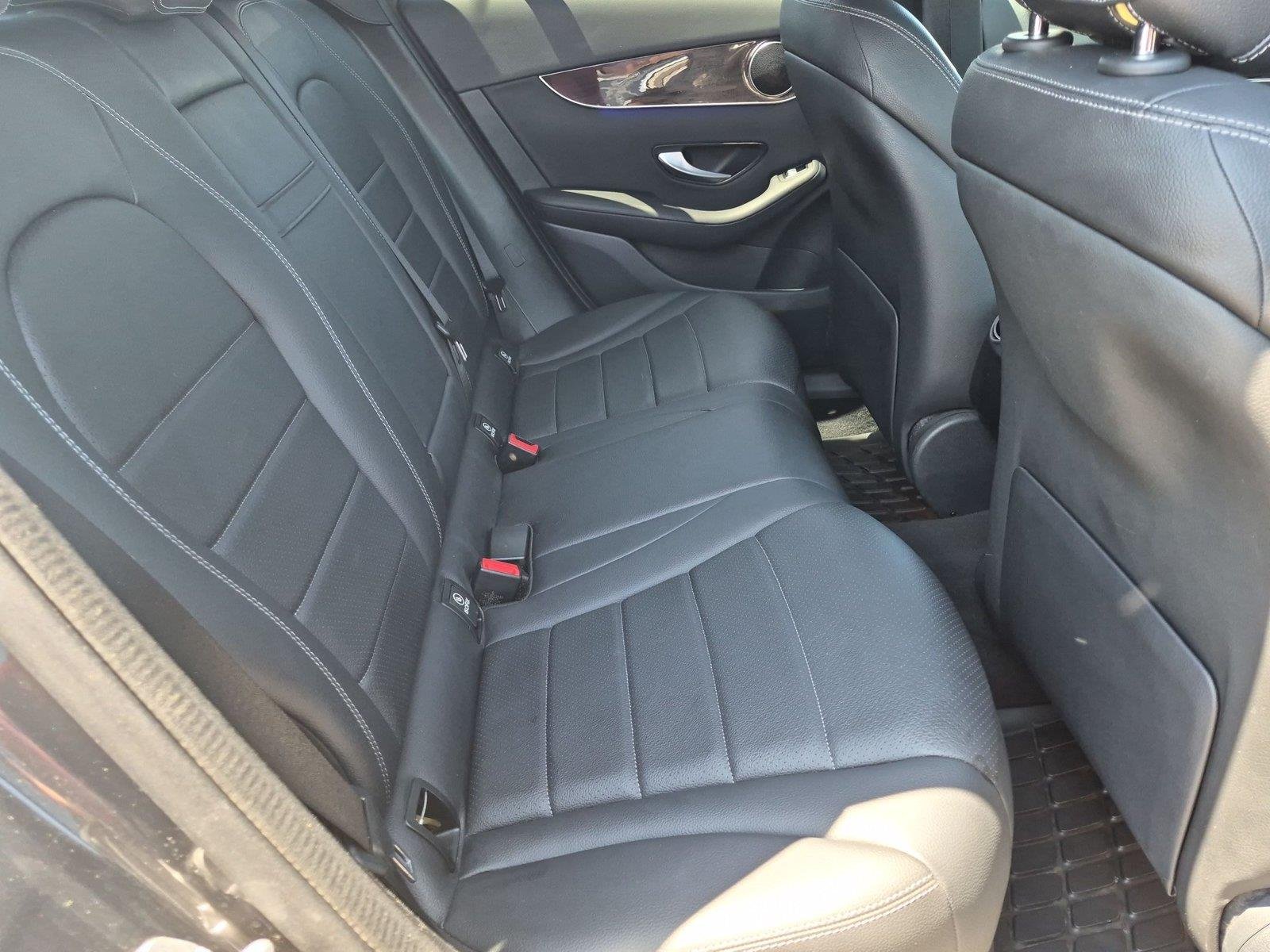 Certified Used 2022 Graphite Grey Metallic Mercedes-Benz GLC 300 image 35
