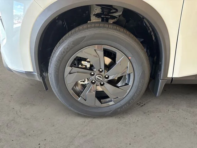 New 2026 White Nissan SV image 15