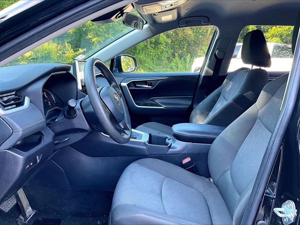 Used 2025 Black Toyota XLE image 4