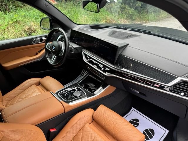 Used 2024 Carbon Black Metallic BMW M60i image 19