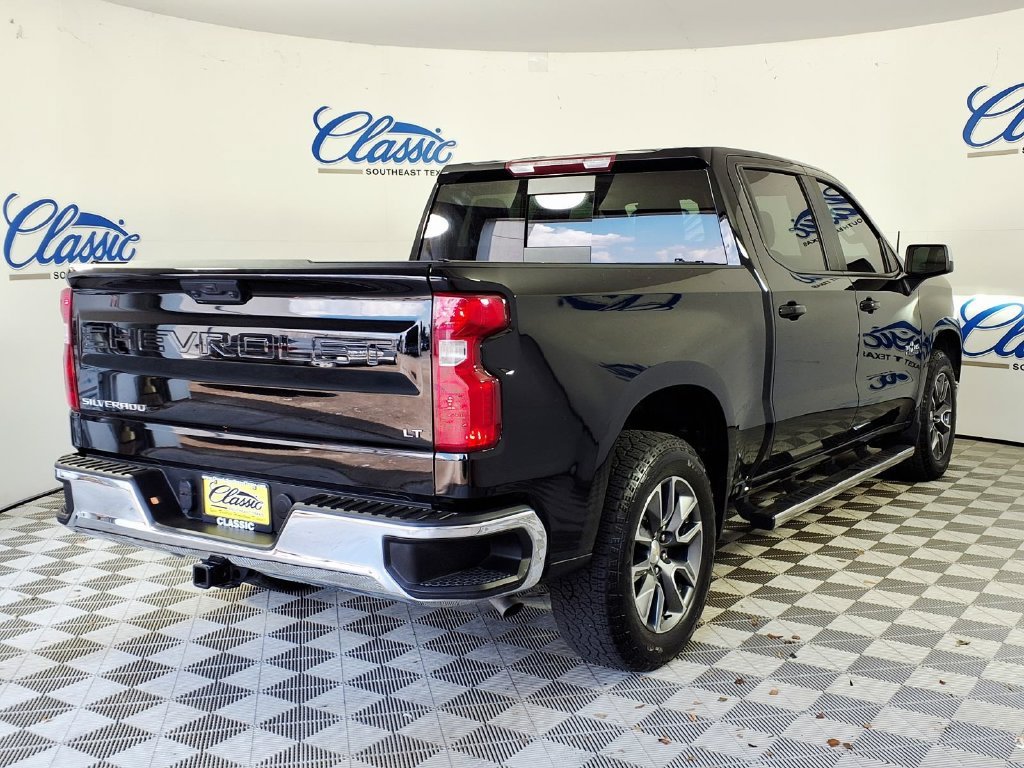 Used 2024 Black Chevrolet LT image 7