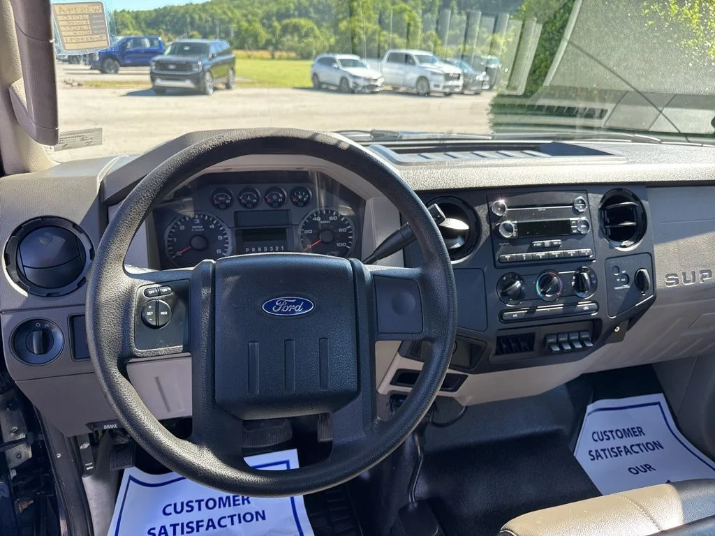 Used 2010 Blue Ford XL image 20