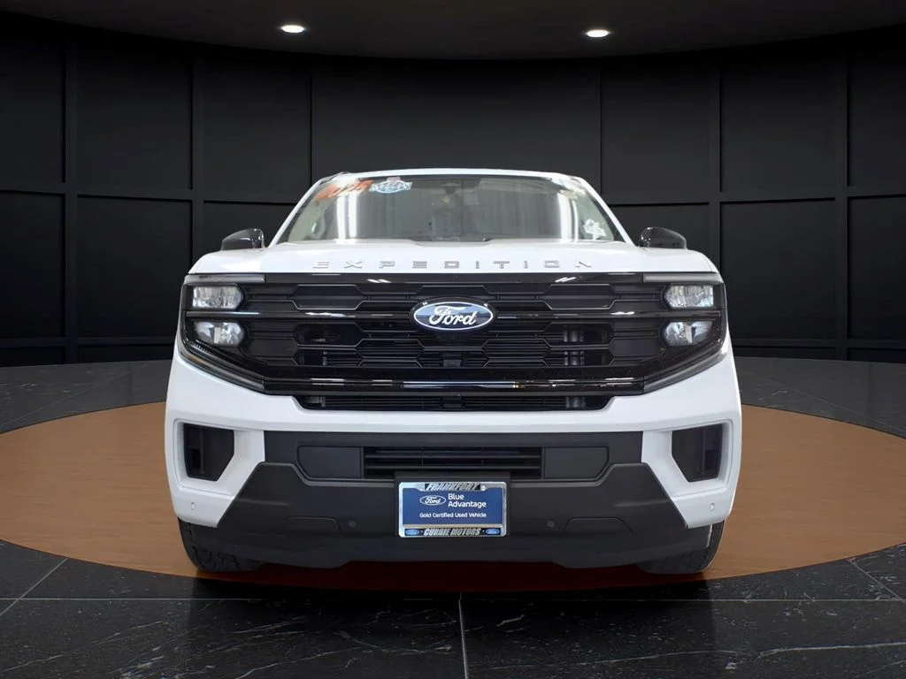 Used 2025 White Ford Active image 2