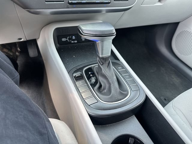Certified Used 2024 Green Hyundai SEL image 24