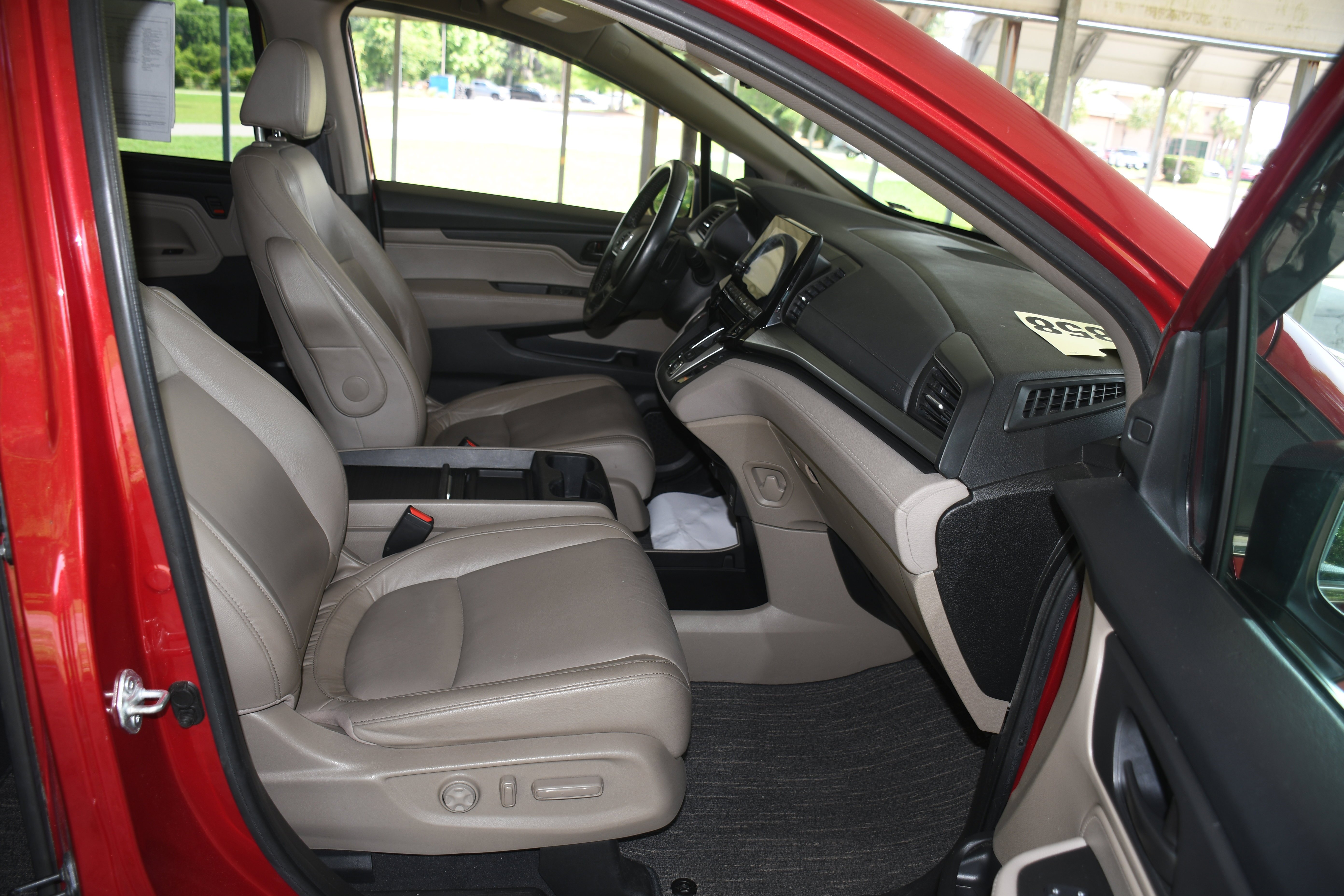 Used 2022  Honda EX-L image 22