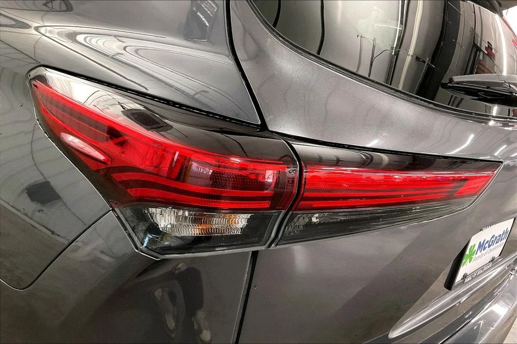 Certified Used 2020 Gray Toyota XLE image 36