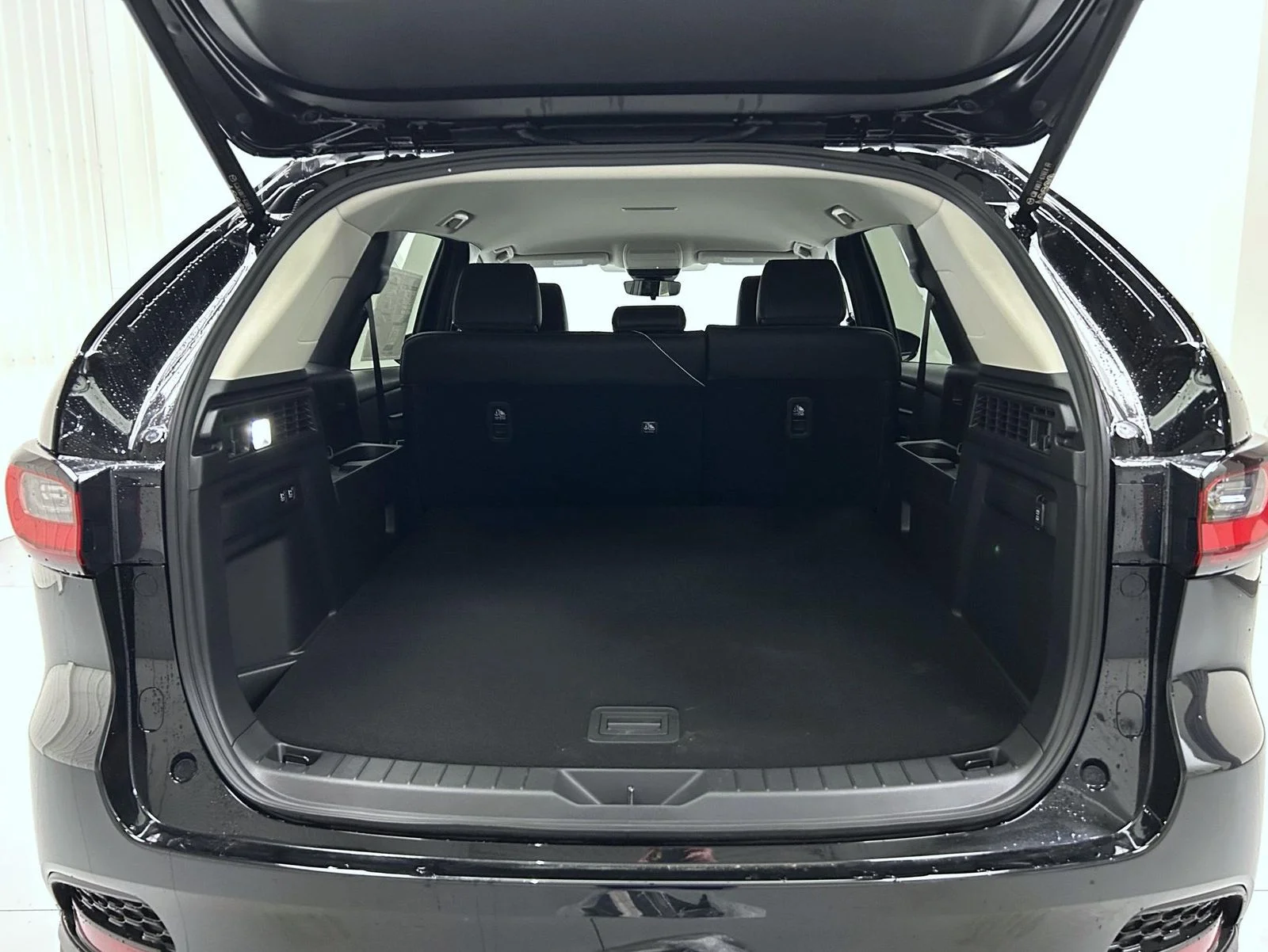 New 2026 Jet Black Mica Mazda SC AWD image 9