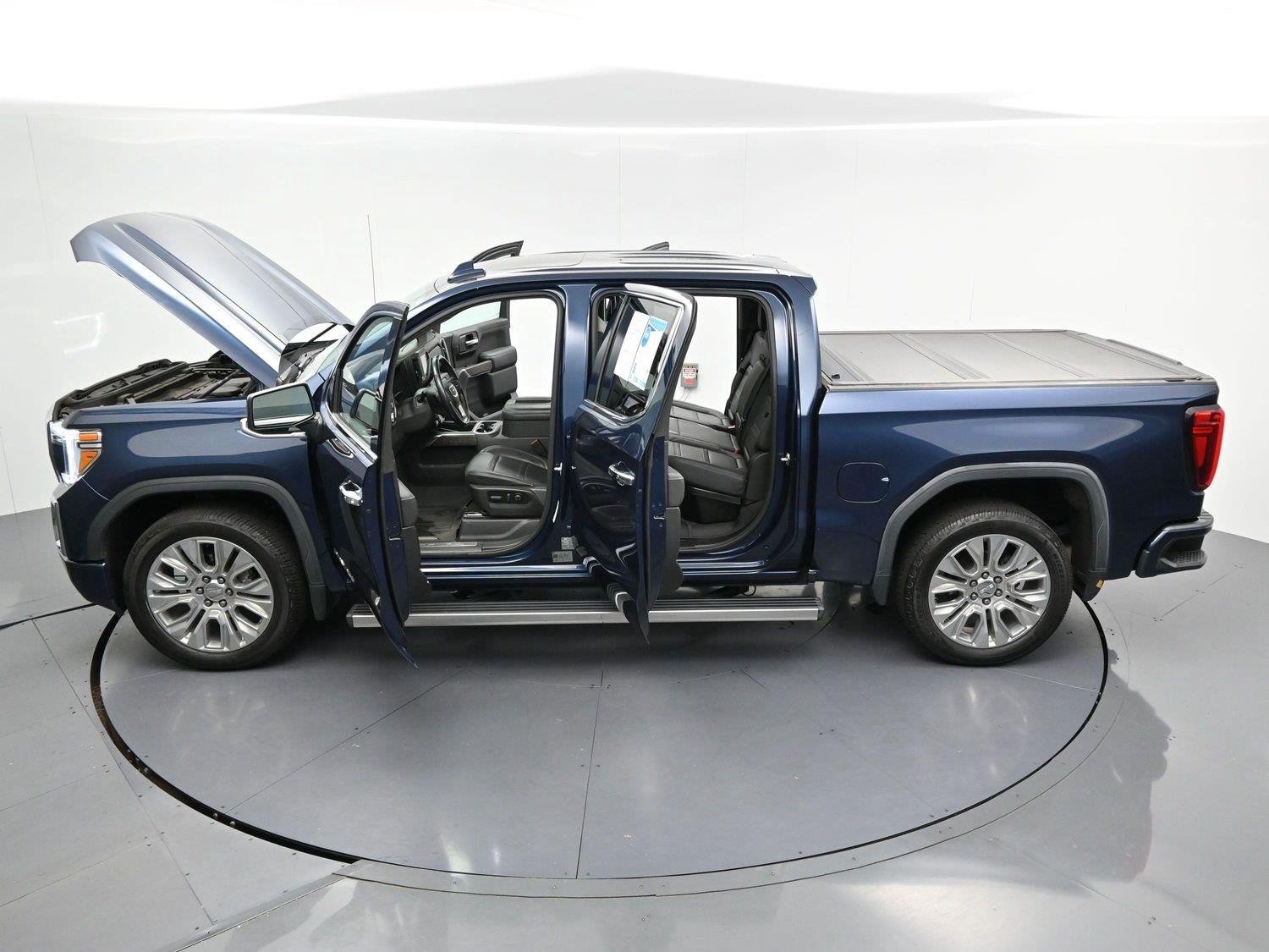 Used 2022 PACIFIC BLUE METALLIC GMC Denali image 43