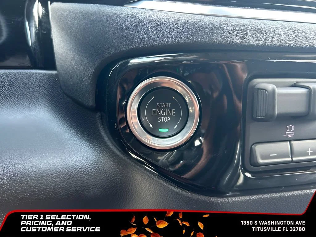 New 2026 Summit White GMC SLT image 27