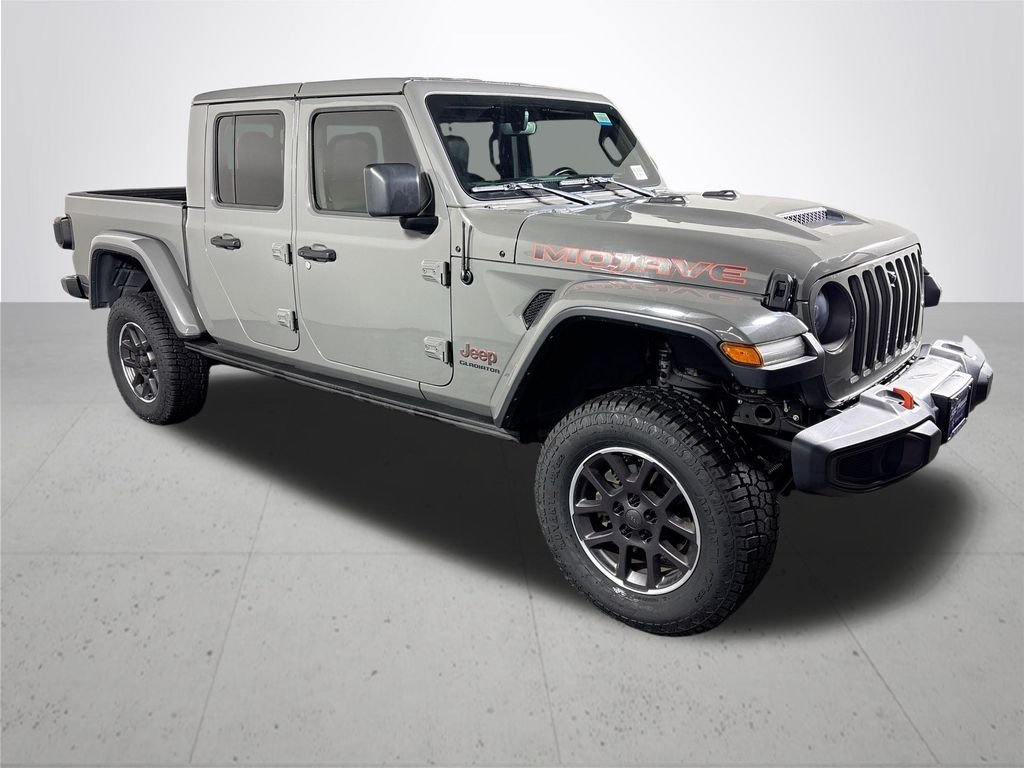Used 2021 Gray Jeep Mojave image 4