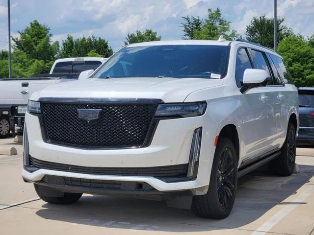 2023 Cadillac Escalade ESV 4WD Sport's photo