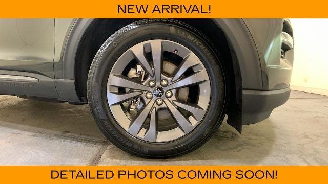 Certified Used 2023 Green Metallic Ford XLT image 61