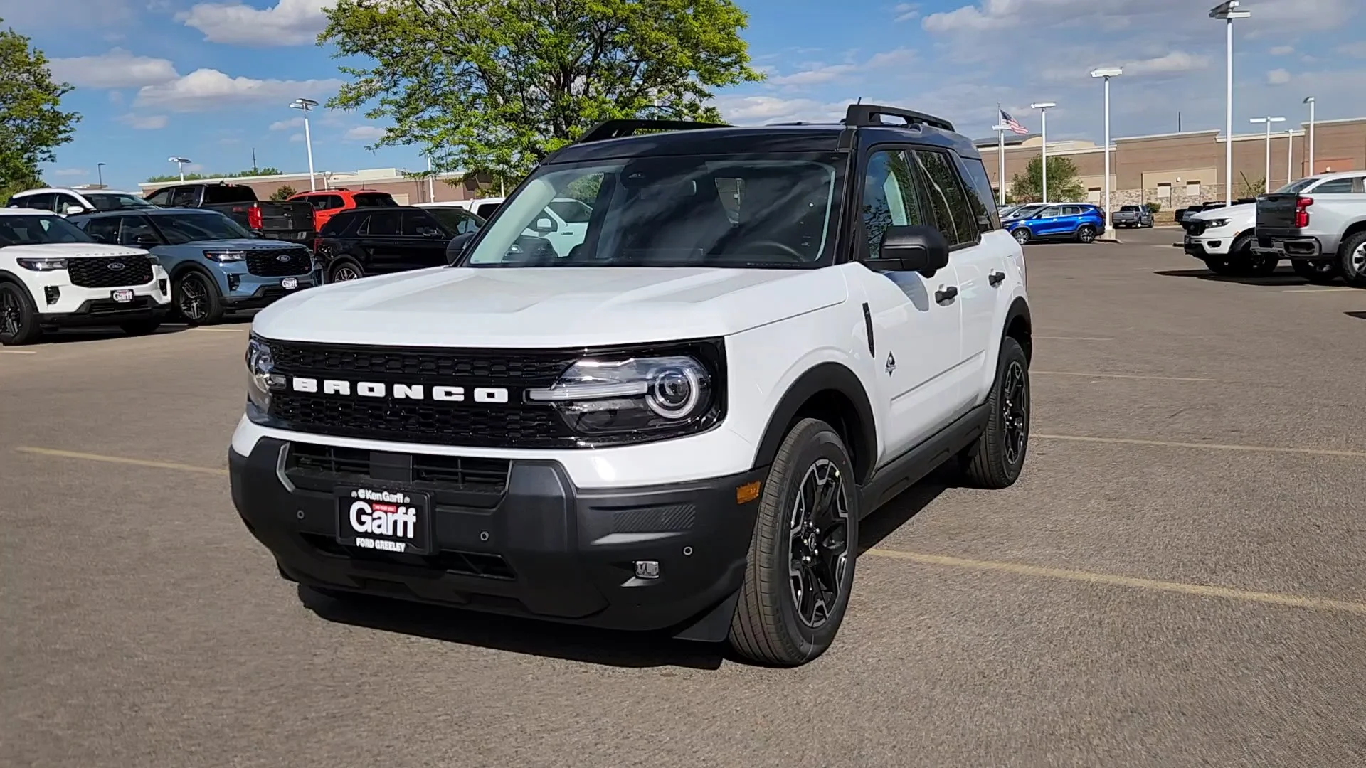 New 2026 Oxford White Ford Outer Banks image 3