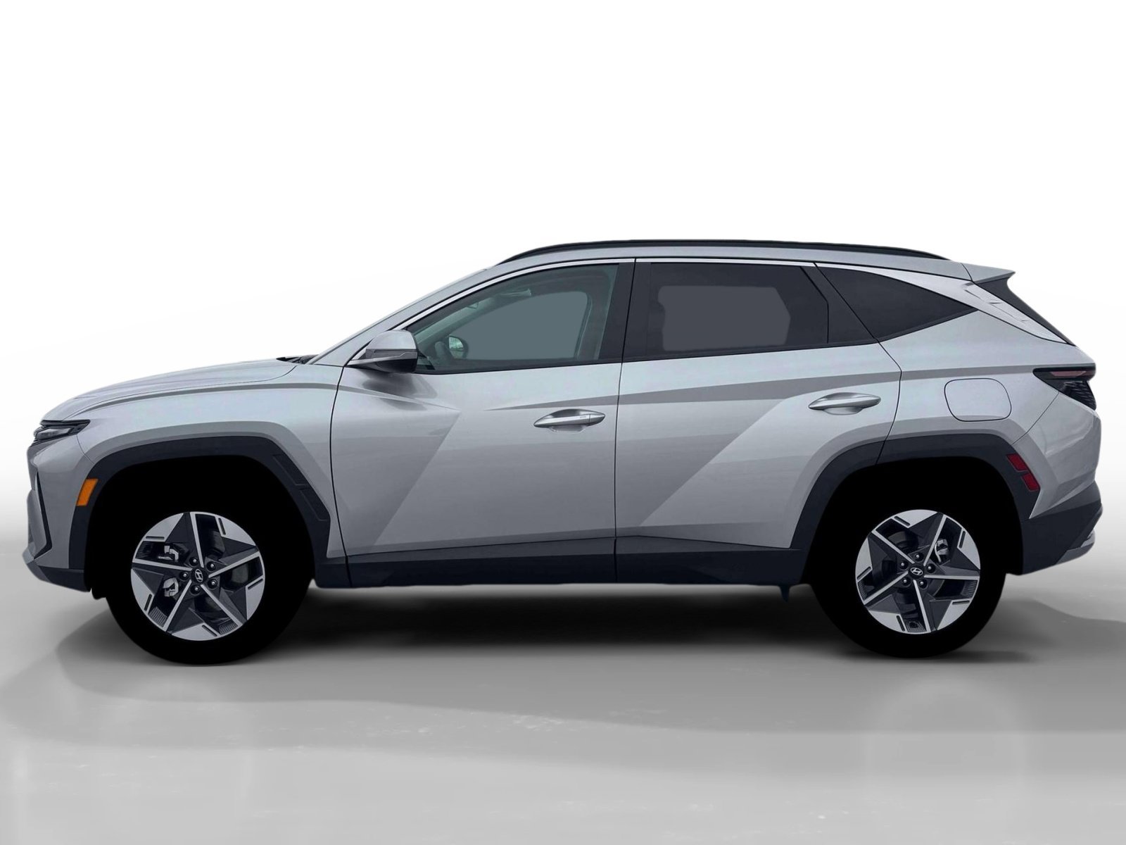 New 2026 Shimmering Silver Hyundai SEL Premium image 3
