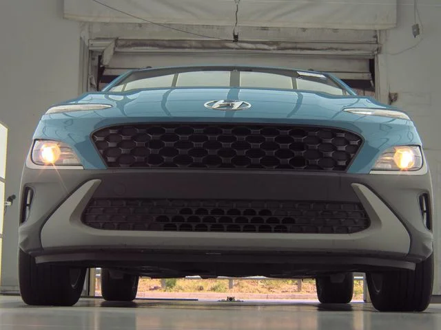 Used 2023 Green Hyundai SEL image 7