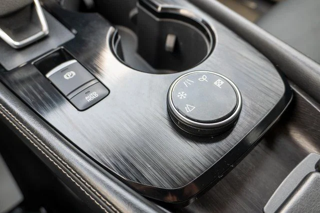 Used 2021 Black Nissan SL image 29