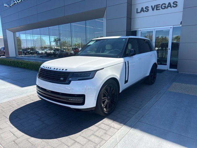 Certified Used 2024 White Land Rover SE image 1