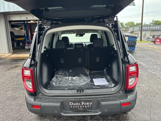 New 2026 Shadow Black Ford Big Bend® image 34