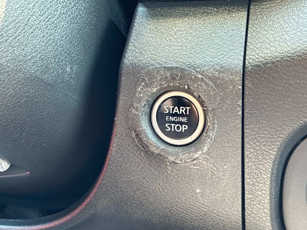 Used 2023 Gray Nissan PRO-4X image 28