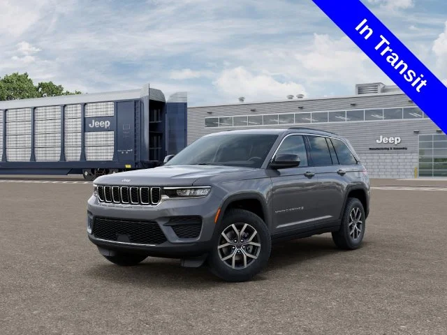2027 Jeep Grand Cherokee Laredo