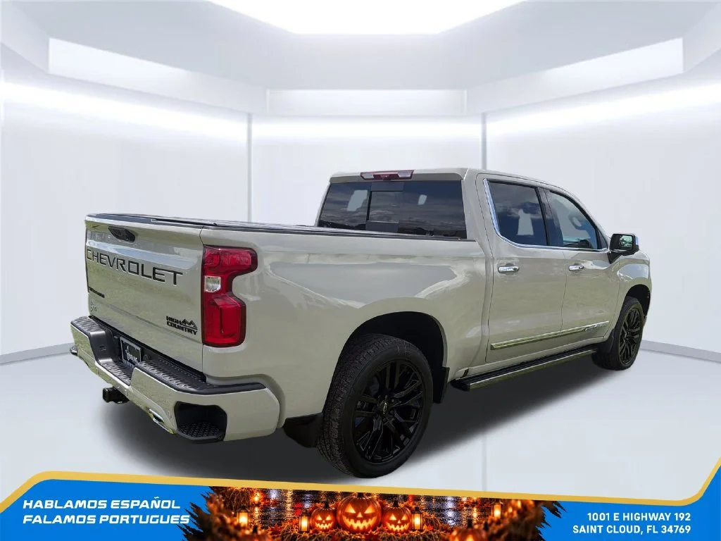 New 2026 White Sands Chevrolet High Country image 5