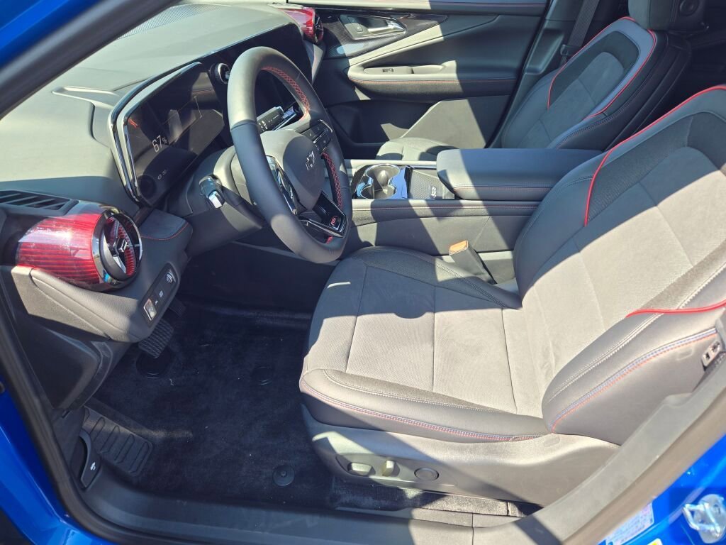 2025 Chevrolet Blazer EV RS - Photo 21