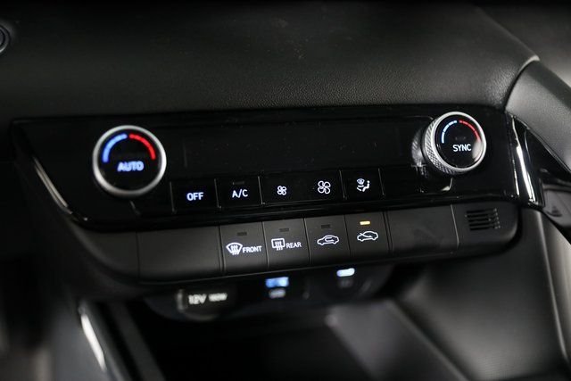 2025 Hyundai Elantra Blue - Photo 11