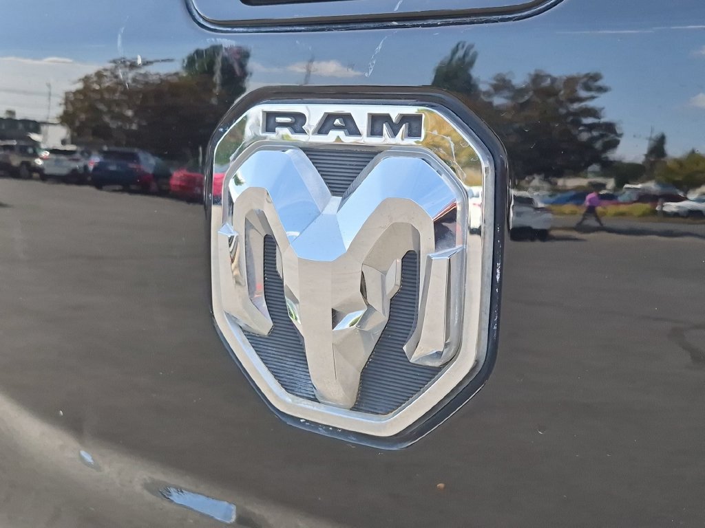 Used 2021 Diamond Black Crystal Pearlcoat Ram Laramie image 23