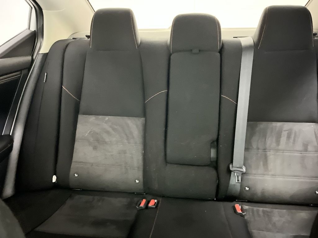 Used 2021 White Nissan SR image 24