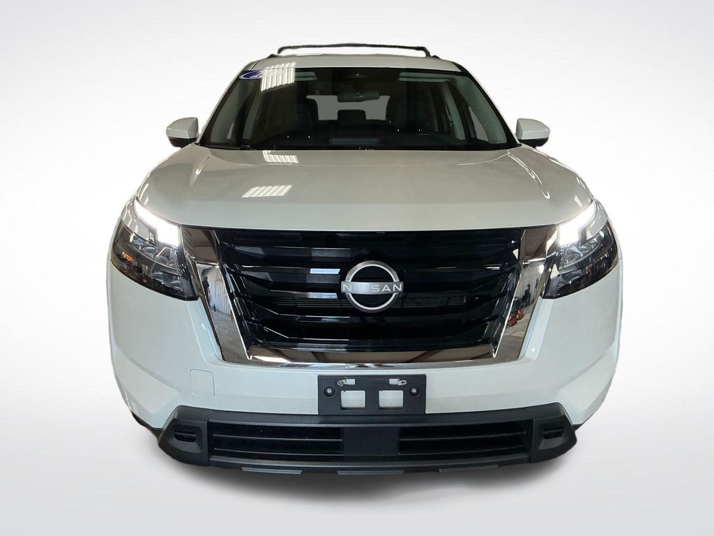 Certified Used 2023 White Nissan SV image 9
