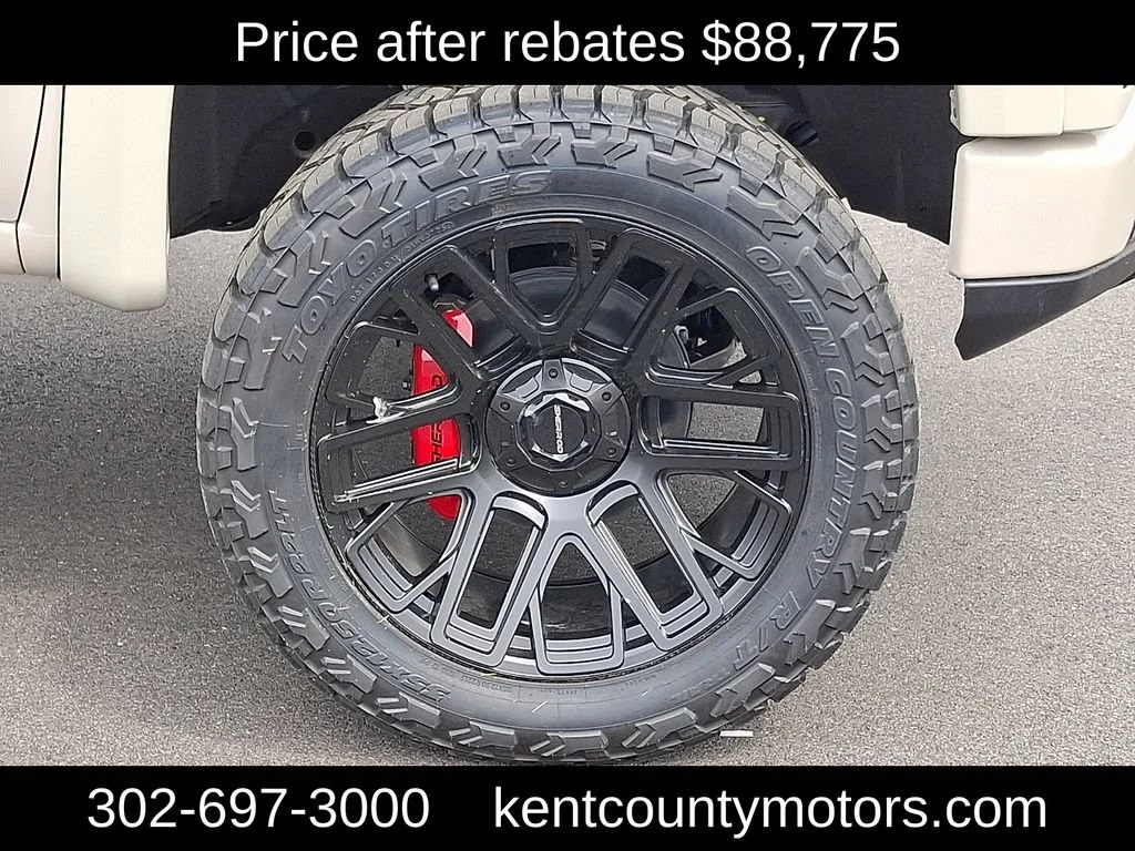 2026 GMC Sierra 1500 AT4 - Photo 9