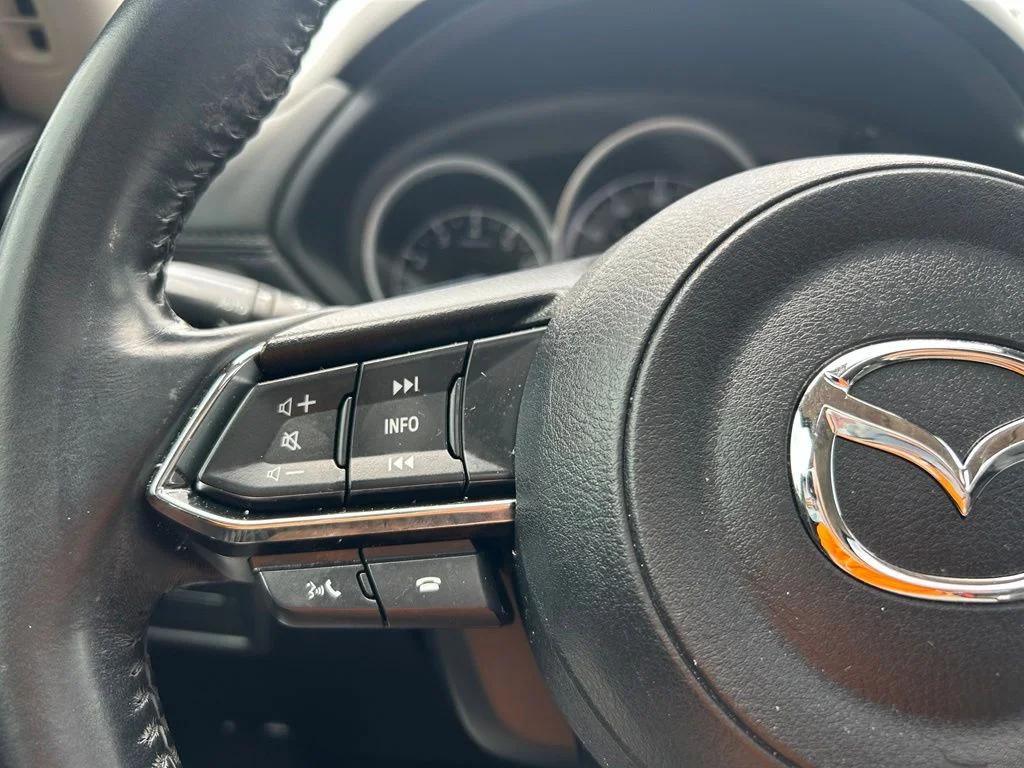 Used 2021 Black Mazda Touring image 16