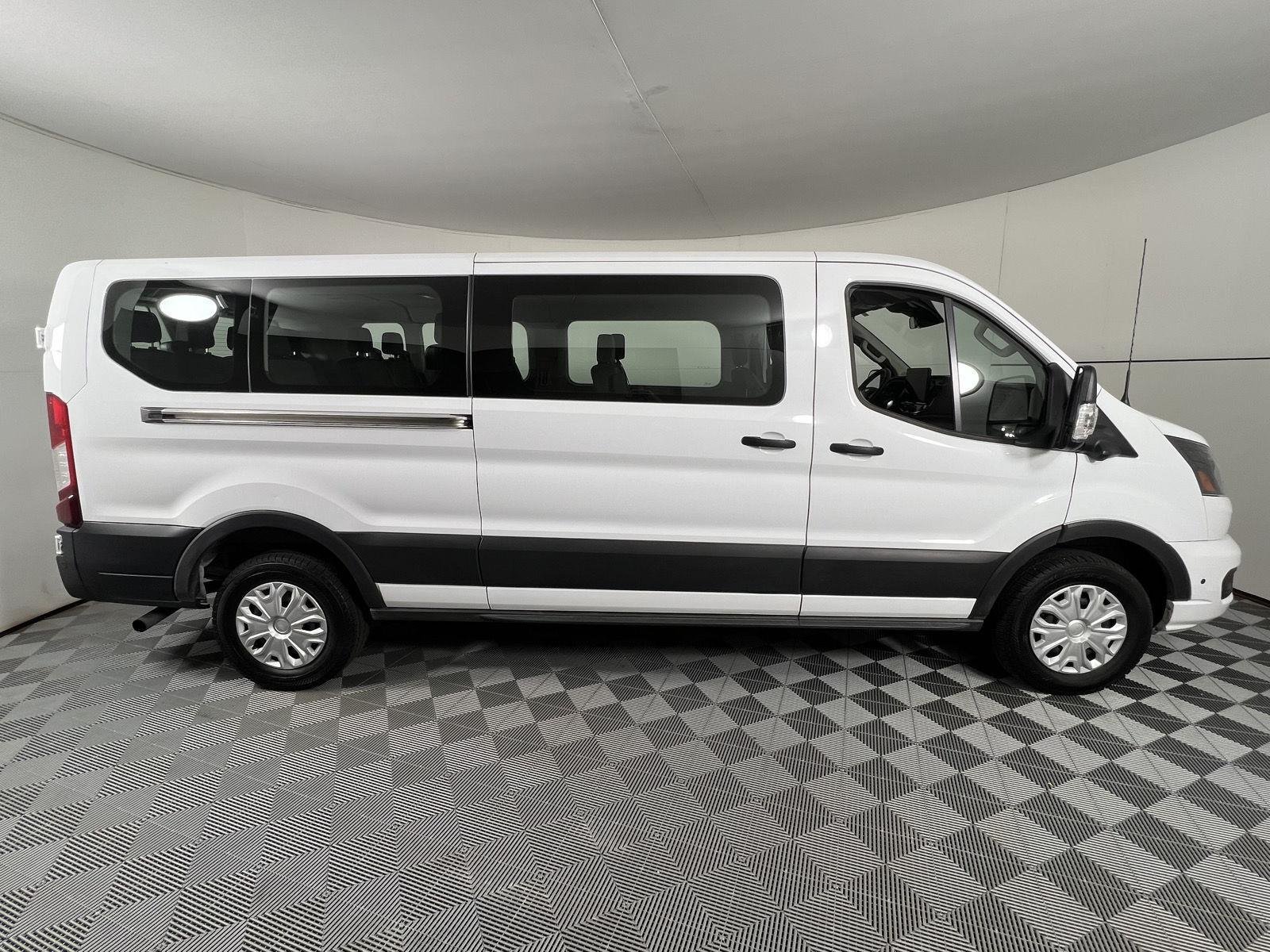 Used 2026 Oxford White Ford 350 XLT image 11