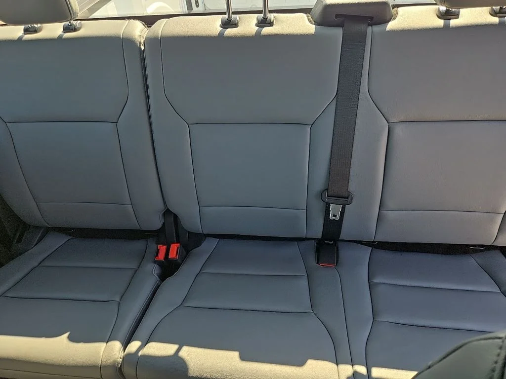 New 2026 Oxford White Ford F-350® XL image 24